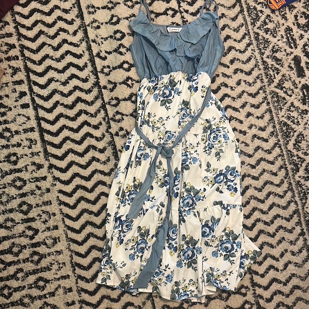 PatPat Blue and White Floral Maxi Dress